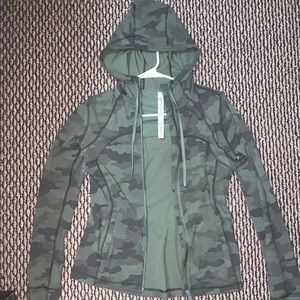 Barely worn lululemon define jacket